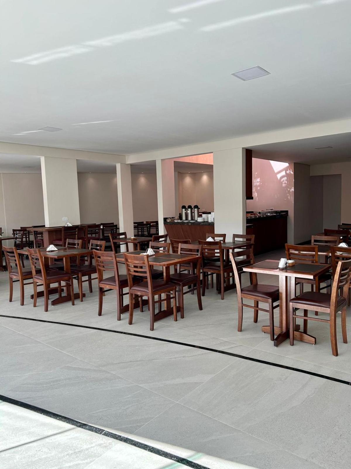 Hotel Alji 인다이아투바 외부 사진