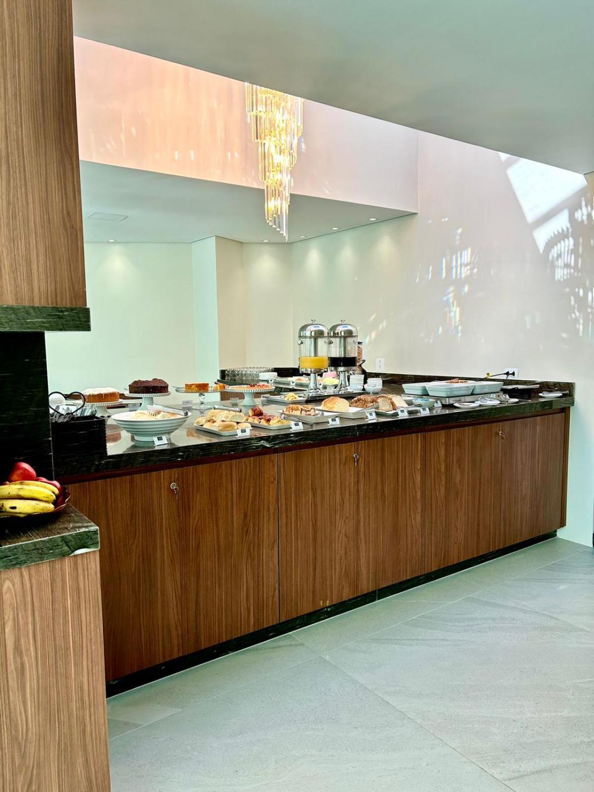 Hotel Alji 인다이아투바 외부 사진