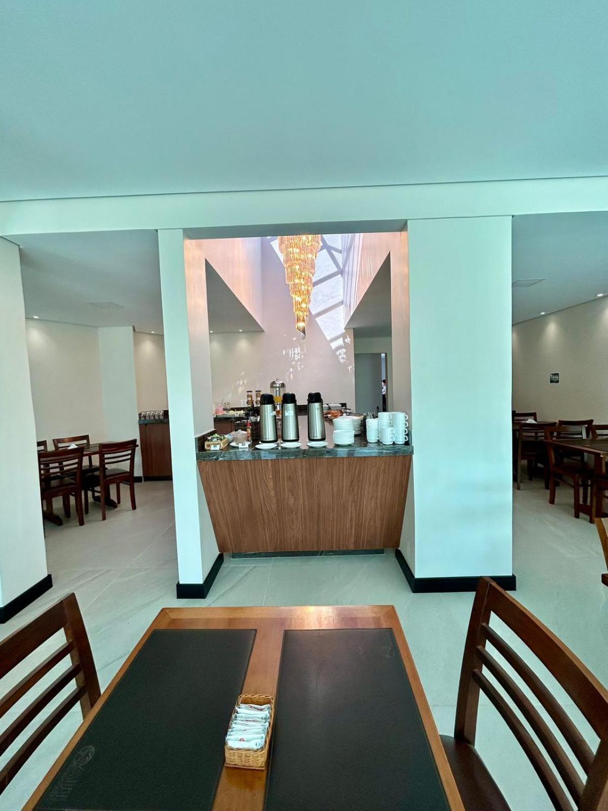 Hotel Alji 인다이아투바 외부 사진